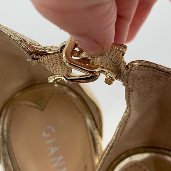 Gianni Bini heels size 8.5 gold metallic leather t-strap stilettos holiday party - Picture 13 of 14